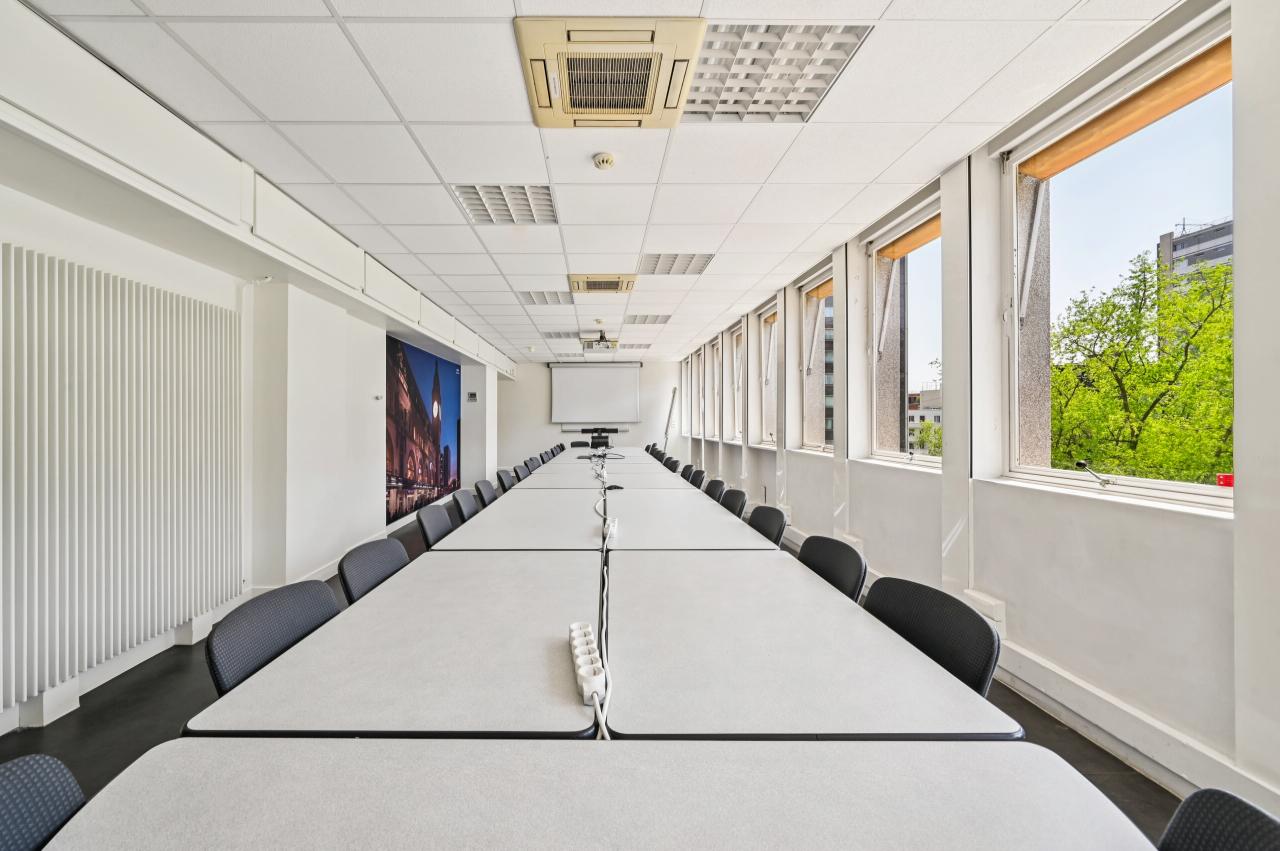 Bureau Paris 600m² Location bureau Paris OLBUR2531969 1